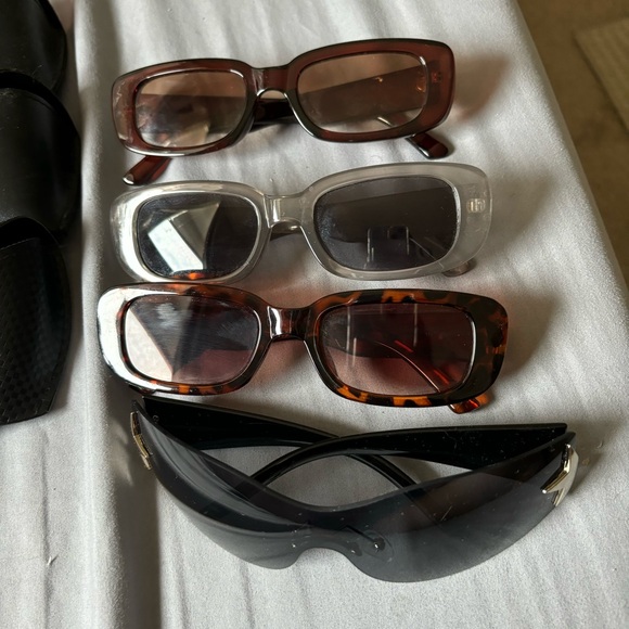 BUNDLE 4 sunglasses - Picture 2 of 3